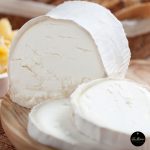 Ensalada de cabra con miel y nueces 2 Queso rulo de cabra