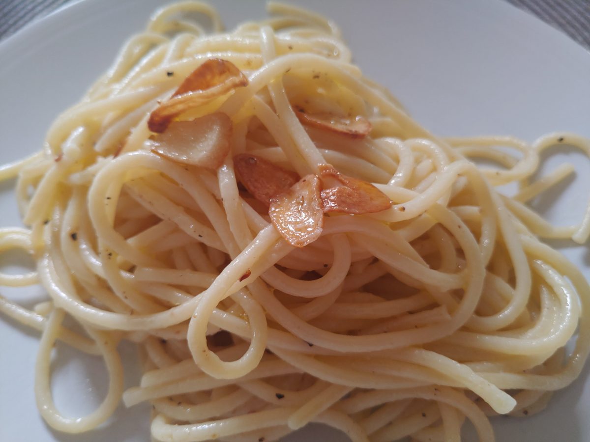 Pasta olio aglio e peperoncino 1 Pasta aglio olio e peperoncino